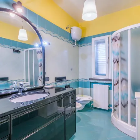 Casa Al Mare Di Leo By Interhome * Rosignano Solvay