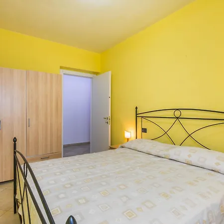 Casa Al Mare Di Leo By Interhome Apartment