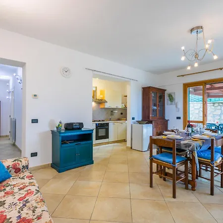 Apartment Casa Al Mare Di Leo By Interhome