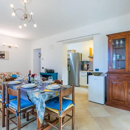 Casa Al Mare Di Leo By Interhome Apartment *