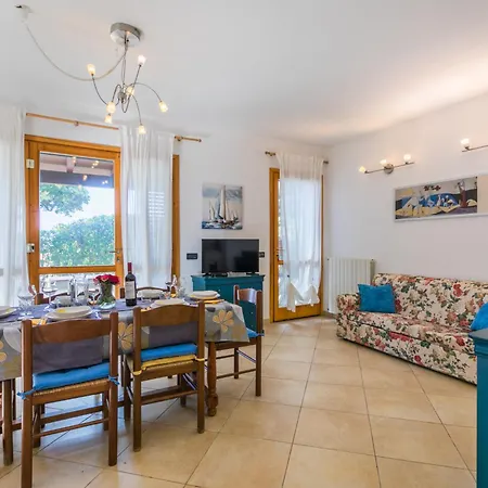 Casa Al Mare Di Leo By Interhome * Rosignano Solvay